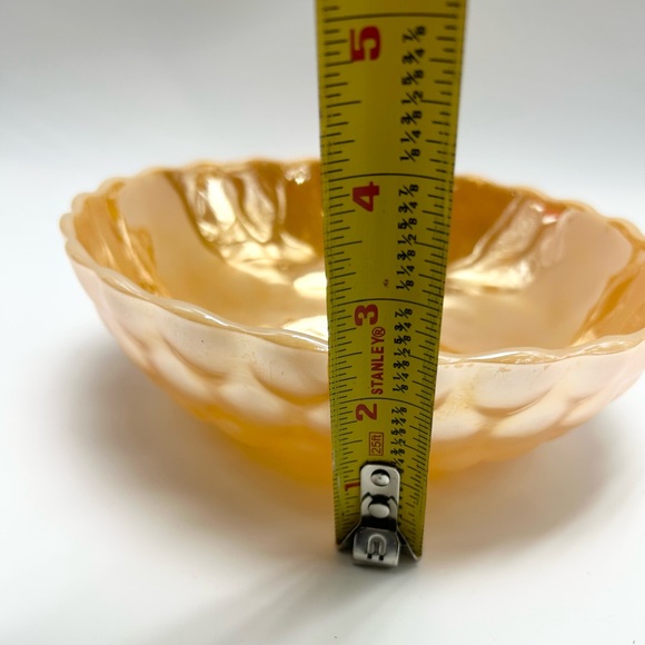 🔥👑⚓️🍑🧡🤍Fire King Anchor Hocking - Vintage Peach Lustre Large Bubble Bowl. - Picture 15 of 16